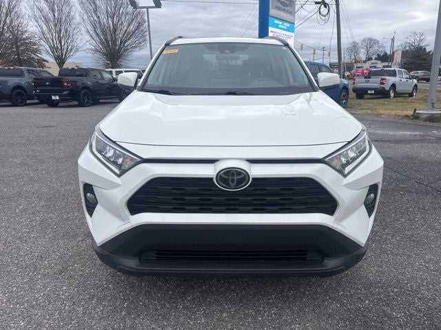 2020 Toyota RAV4 XLE