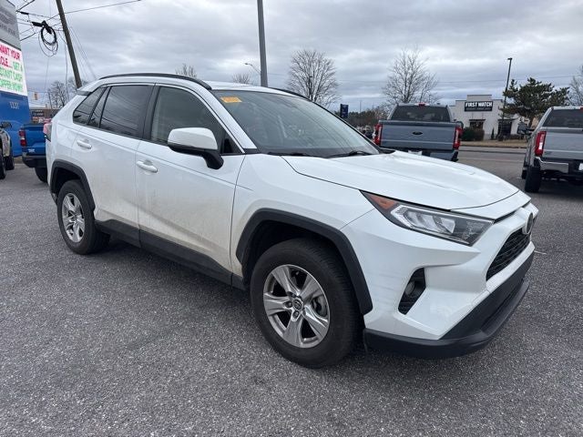 2020 Toyota RAV4 XLE