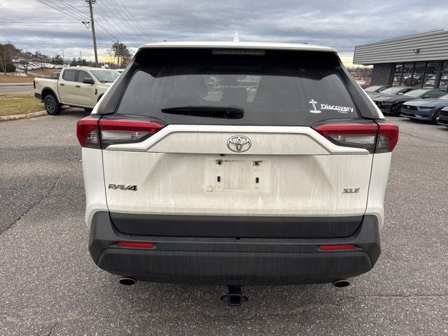 2020 Toyota RAV4 XLE