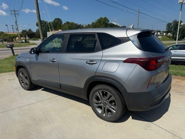 2021 Kia Seltos LX