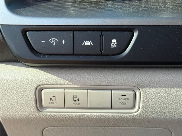 2022 Kia Carnival LXS