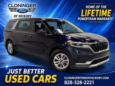 2023 Kia Carnival LX