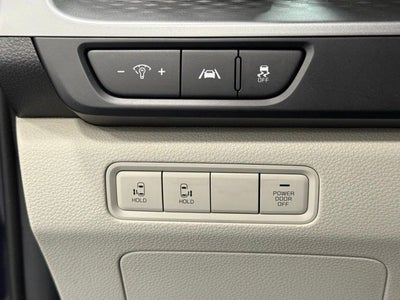 2023 Kia Carnival LX