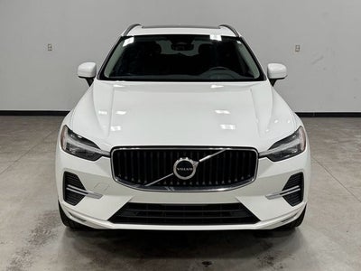2022 Volvo XC60 B5 Momentum