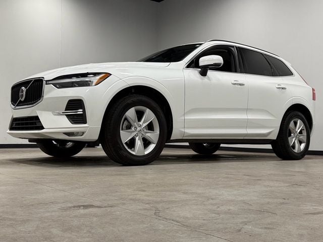 2022 Volvo XC60 B5 Momentum