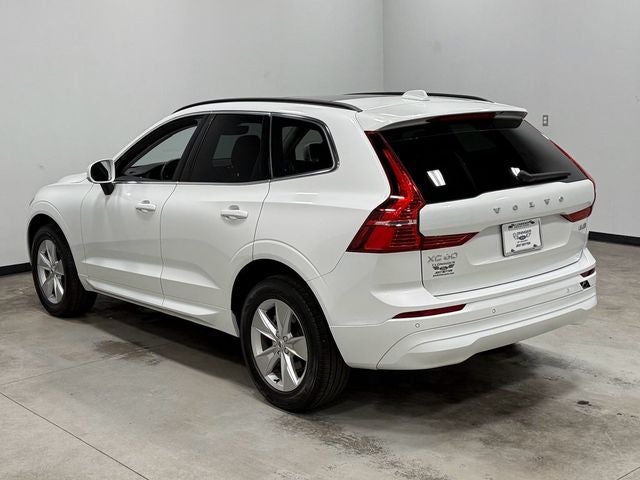 2022 Volvo XC60 B5 Momentum