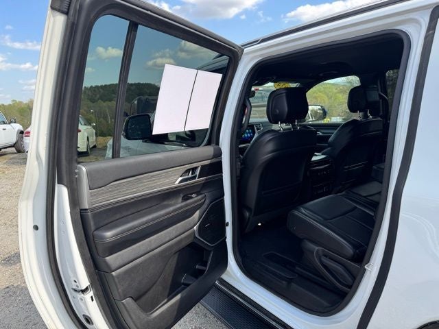 2024 Jeep Wagoneer L Series II