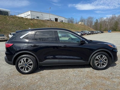 2022 Ford Escape Hybrid SEL