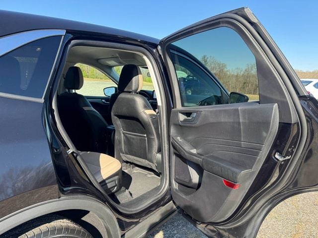 2022 Ford Escape Hybrid SEL