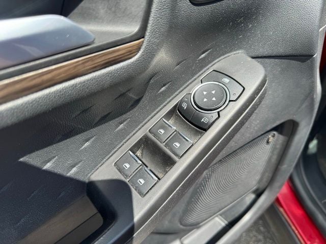 2020 Ford Escape Hybrid Titanium