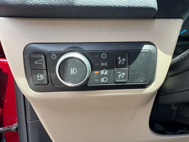 2020 Ford Escape Hybrid Titanium