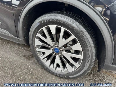 2020 Ford Escape Titanium