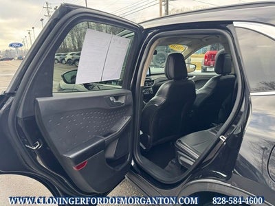 2020 Ford Escape Titanium