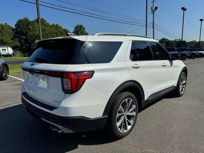 2025 Ford Explorer Platinum