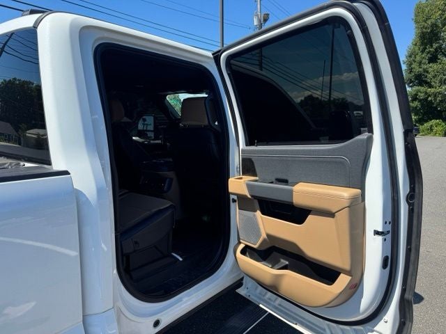 2024 Ford F-350SD Lariat