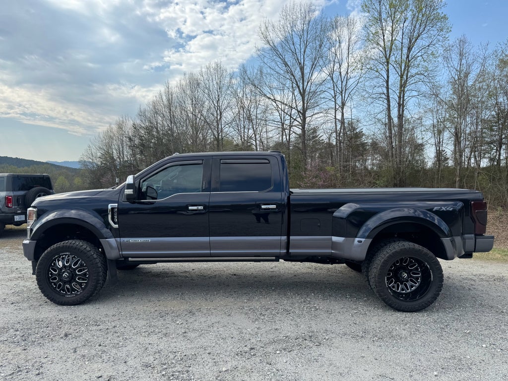 2021 Ford F-450SD Platinum