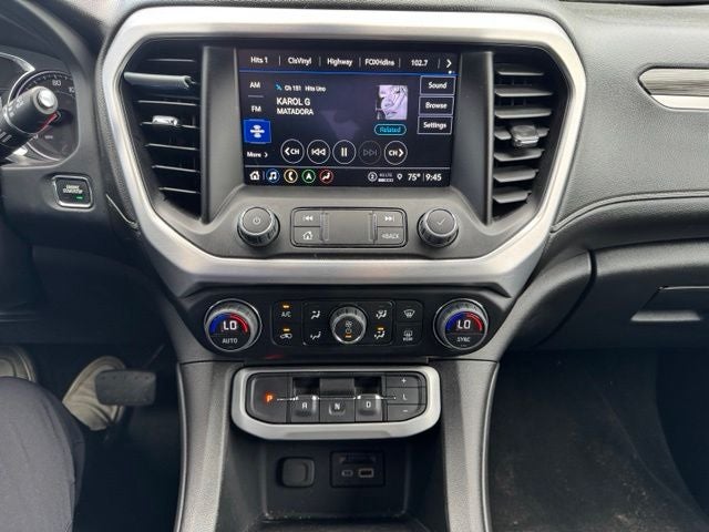 2023 GMC Acadia SLT