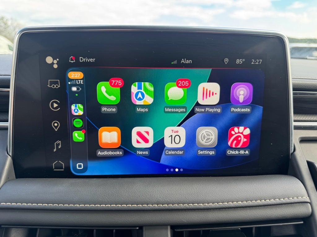 2023 GMC Yukon XL SLT