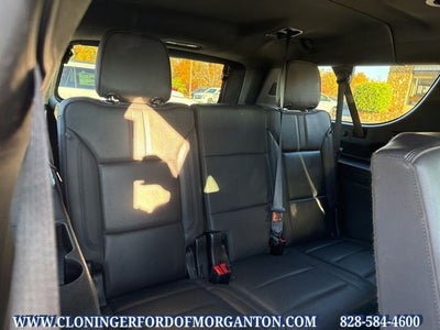 2023 Chevrolet Suburban RST