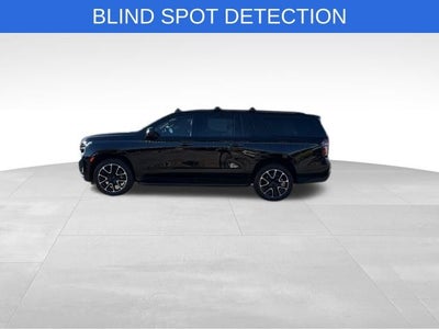 2023 Chevrolet Suburban RST