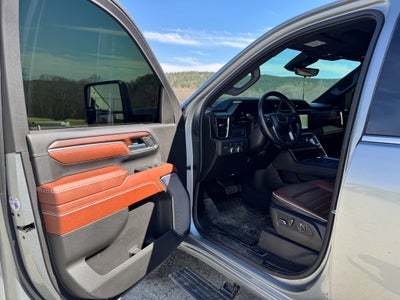 2024 GMC Sierra 3500HD Denali Ultimate