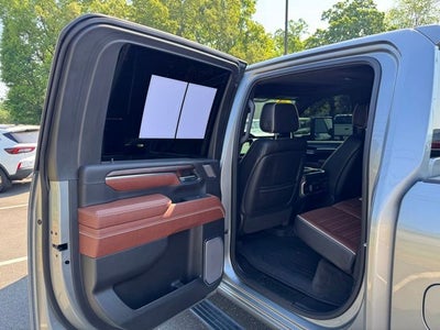 2024 GMC Sierra 3500HD Denali Ultimate