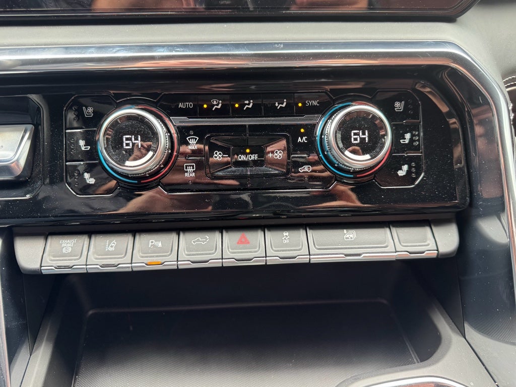 2025 GMC Sierra 3500HD Denali Ultimate