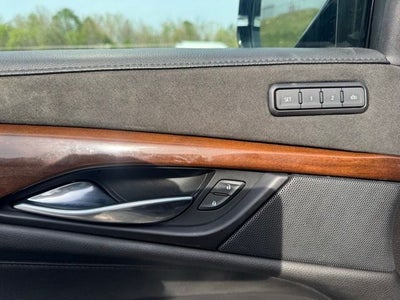 2019 Cadillac Escalade Luxury