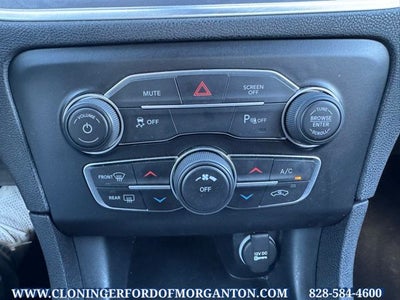 2022 Dodge Charger SXT