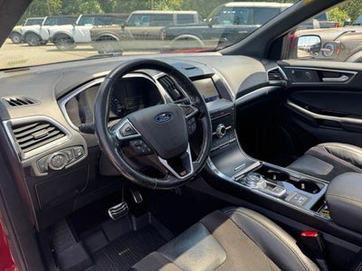 2019 Ford Edge ST