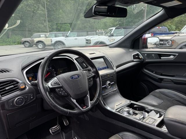 2019 Ford Edge ST