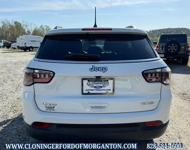 2022 Jeep Compass Latitude Lux