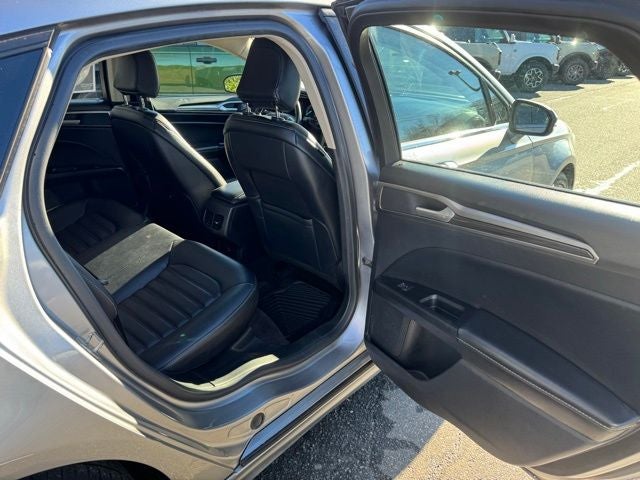 2020 Ford Fusion SEL