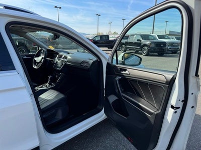 2022 Volkswagen Tiguan 2.0T SE
