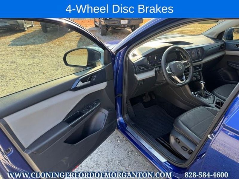 2023 Volkswagen Taos 1.5T SE