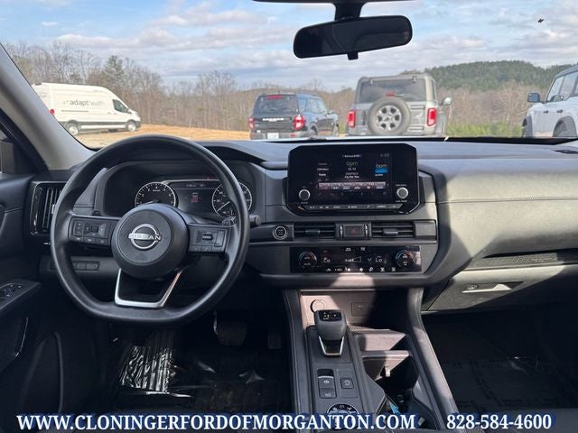 2024 Nissan Pathfinder S