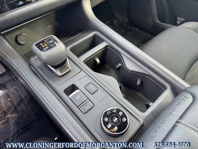 2024 Nissan Pathfinder S