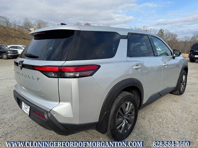 2024 Nissan Pathfinder S