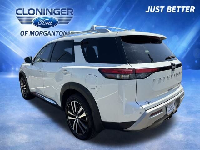2023 Nissan Pathfinder Platinum