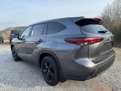 2024 Toyota Highlander LE