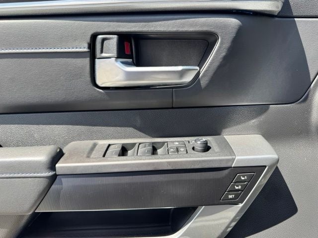 2024 Toyota Tundra Hybrid Platinum