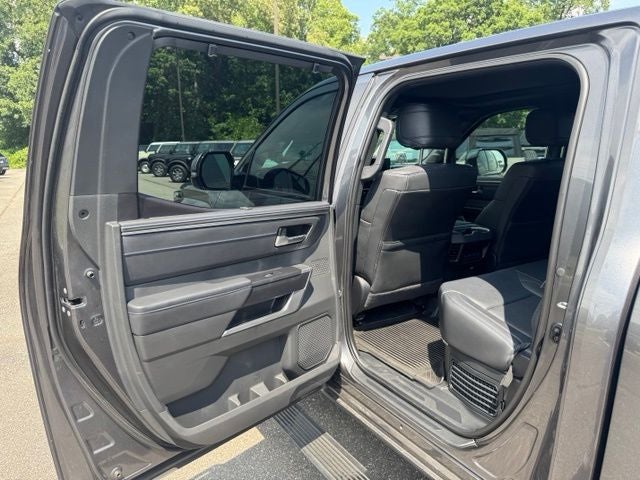 2024 Toyota Tundra Hybrid Platinum