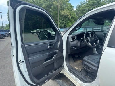 2024 Toyota Tundra Hybrid Platinum