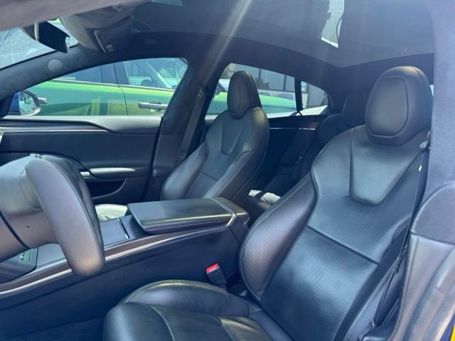 2021 Tesla Model S Plaid