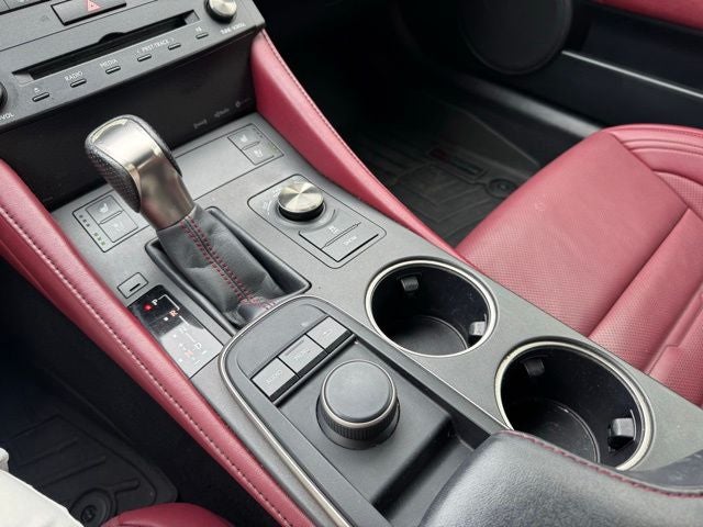 2017 Lexus RC 200t