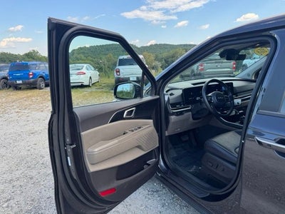 2025 Kia Carnival LXS