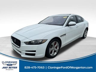 2017 Jaguar XE 25t