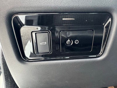 2017 Jaguar XE 25t