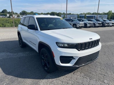 2022 Jeep Grand Cherokee Altitude