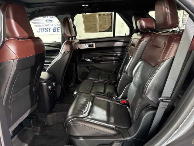 2022 Ford Explorer Platinum